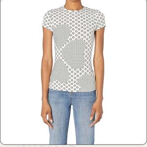 Ted Baker - Sirah Heart Printed Fitted Tee - size 1